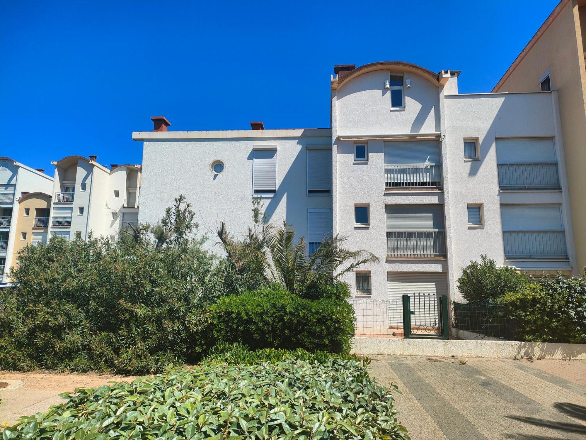 Gruissan, Studio Cabine, Au Calme Vue Degagee Sur Marina Екстериор снимка